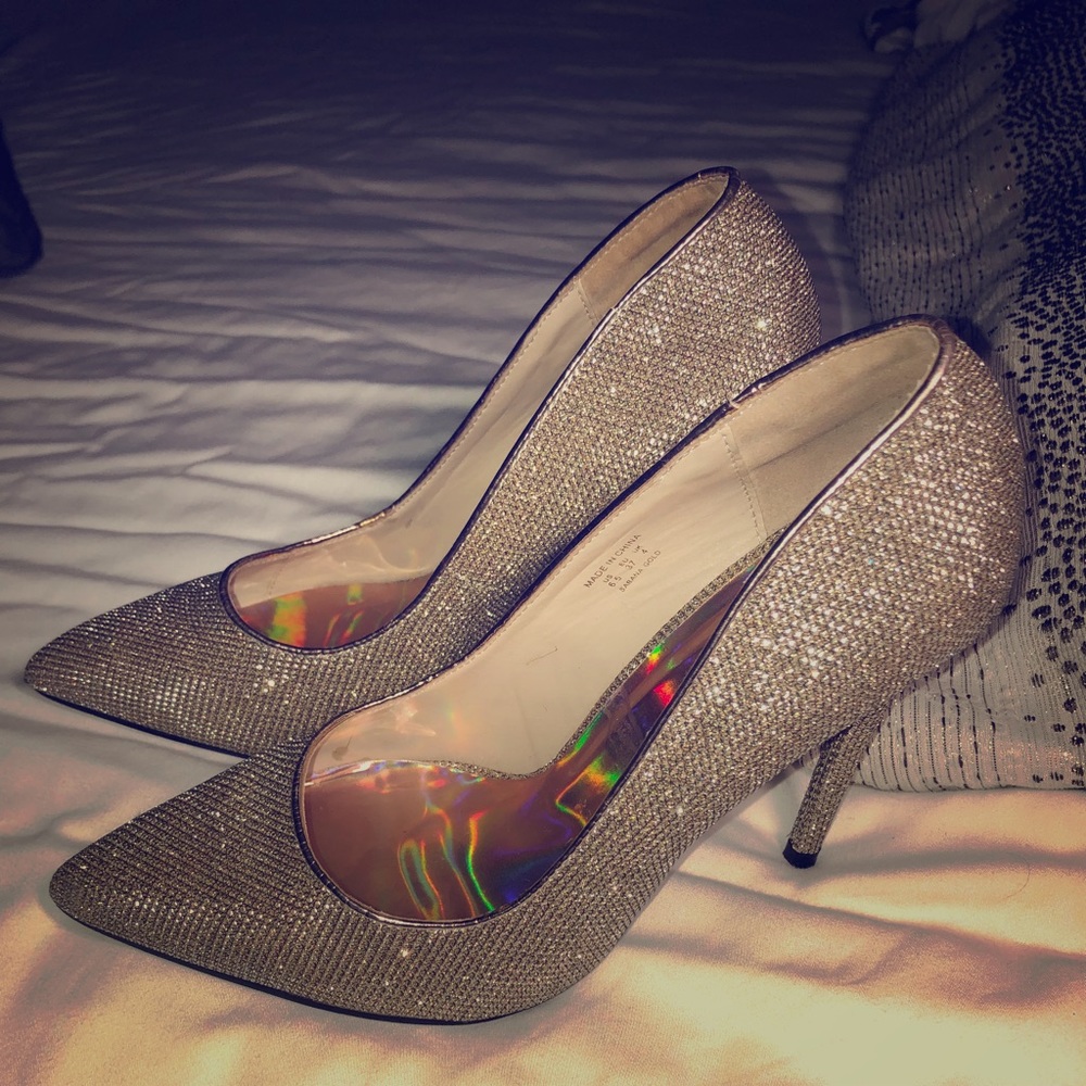Women Pumps/Heels